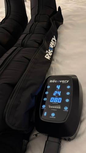 Customer photo review of RECHARGEABLE Full Leg 6 Chamber Air Compression Boots 3.0