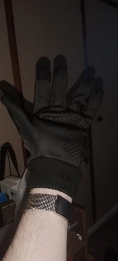 Customer photo review of Ultimate Winter Gloves