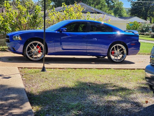 Customer photo review of CUSTOM 2-PIECE FORGED WHEELS: RV-DR08
