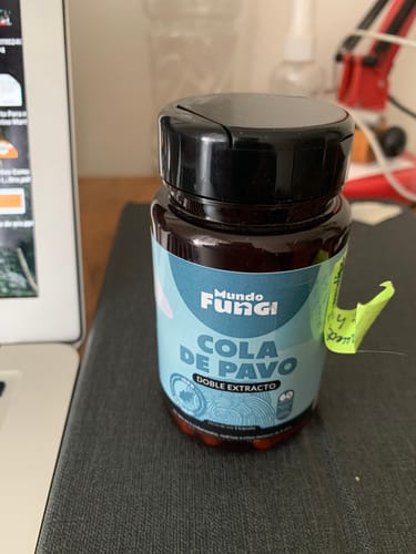 Customer photo review of Extracto Cola de Pavo Cápsulas