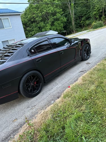 Customer photo review of CUSTOM 2 PIECE FORGED WHEELS SERIES :  RV-DR88