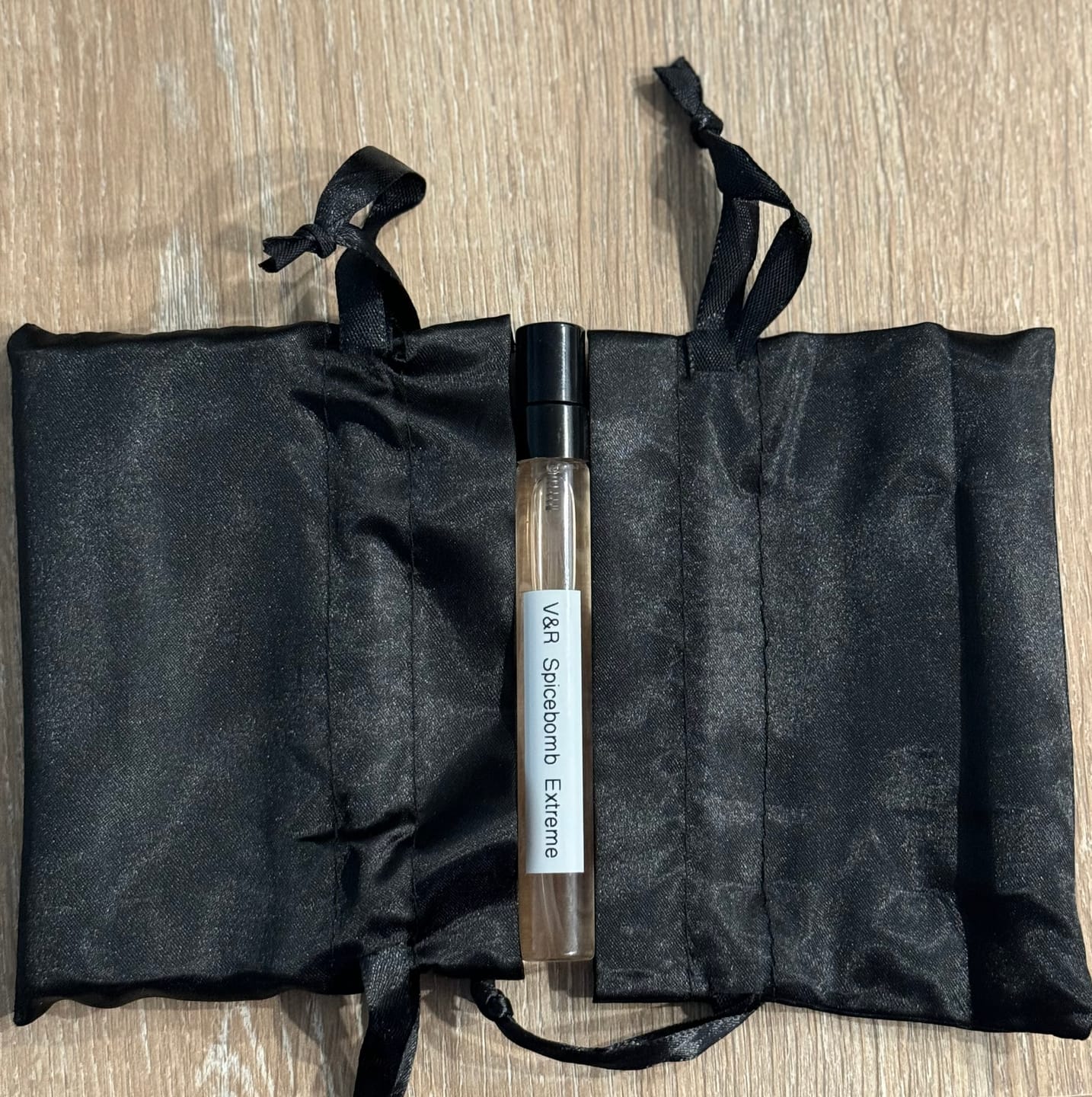 Customer photo review of Viktor & Rolf Spicebomb Extreme