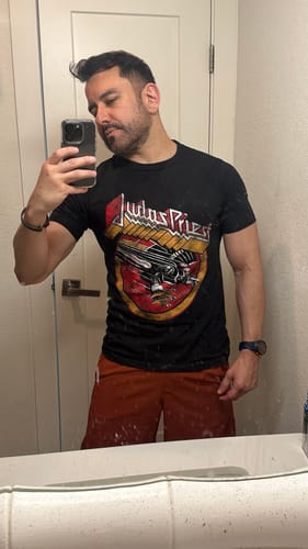 Customer photo review of Screaming For Vengeance Judas Priest T-Shirt
