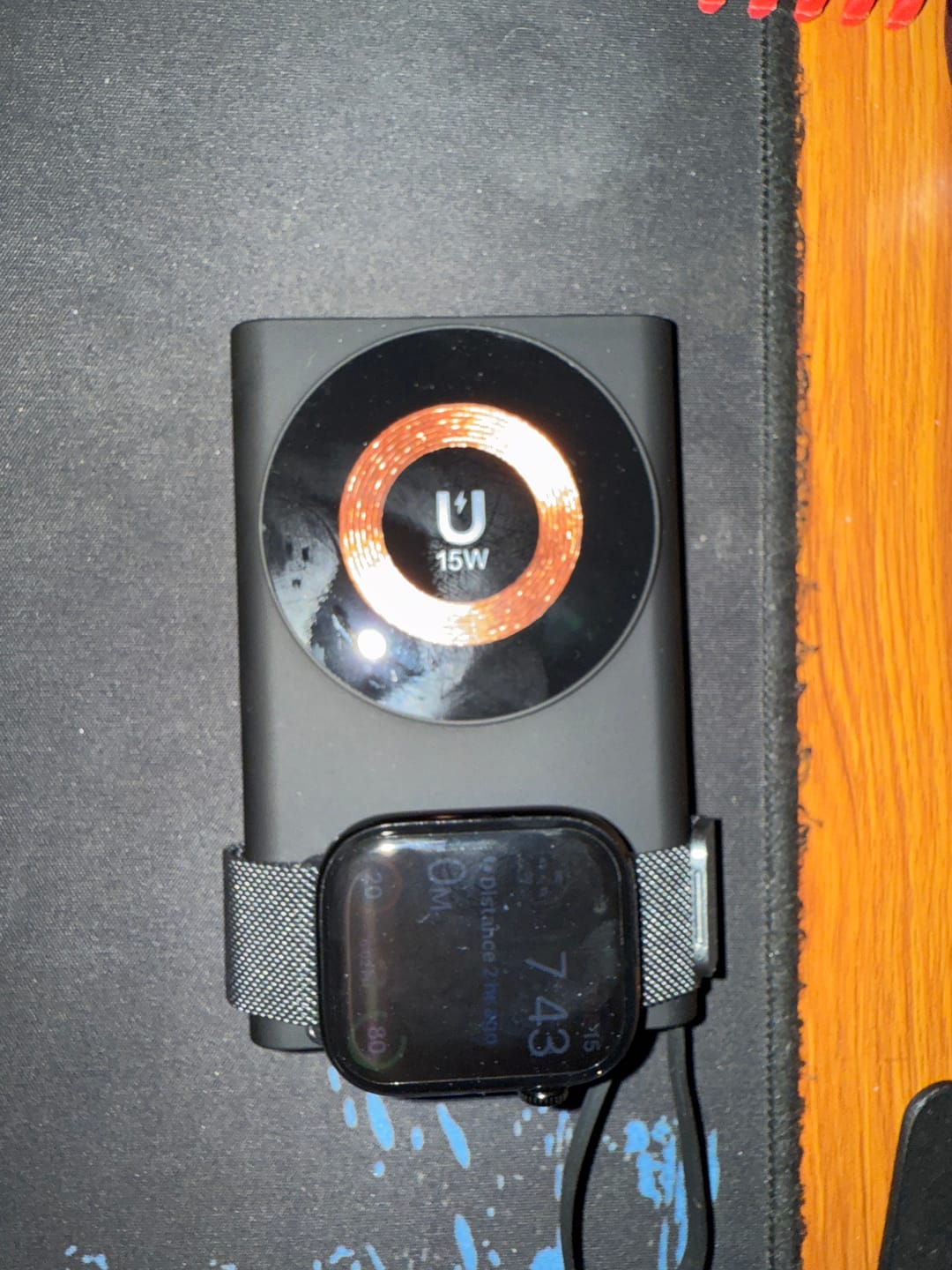 Customer photo review of P130 2-in-1 Magsafe Power Bank with Apple Watch Charger