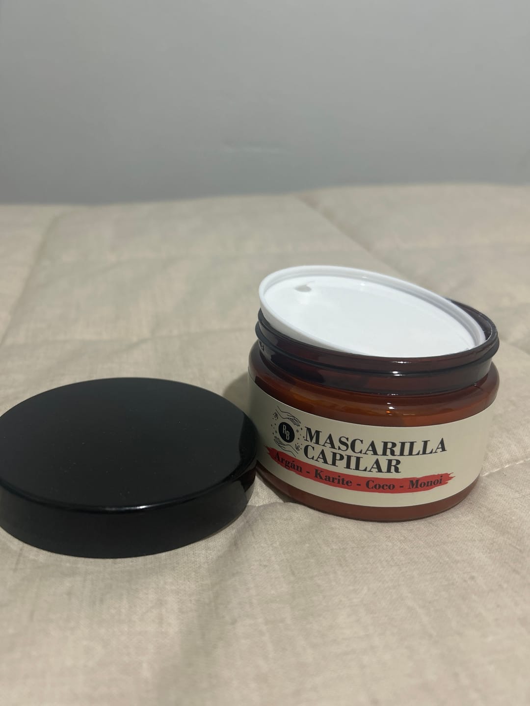 Customer photo review of Mascarilla Capilar Ultra Humectante + REGALO Peineta o Cepillo de Madera