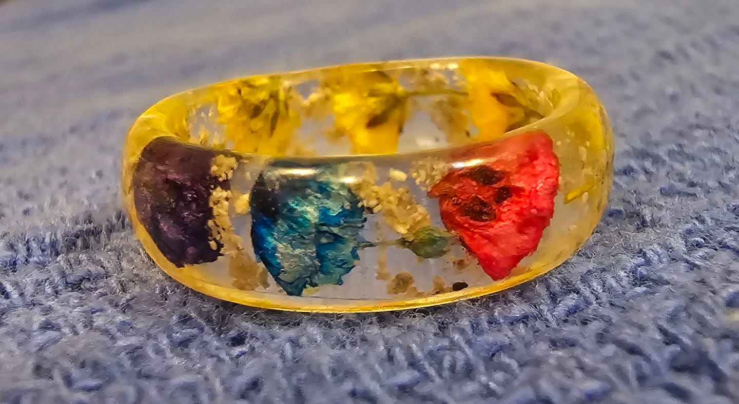 Customer photo review of Wildflower Ring with Cremation Ash