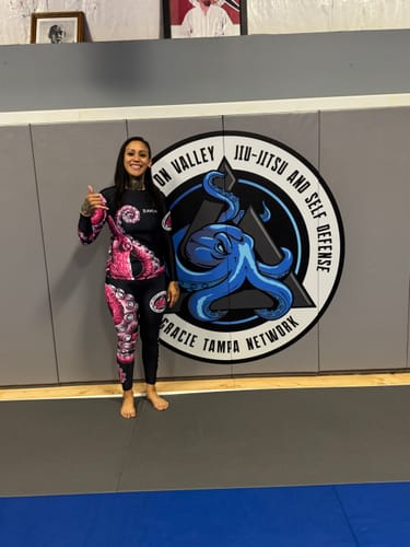 Customer photo review of Kraken White (women's)