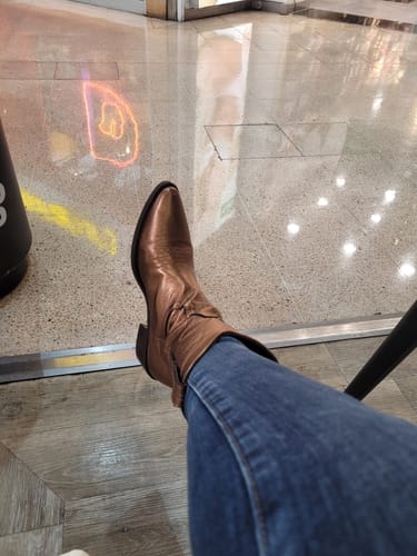 Customer photo review of CECILE BRONCE 2235