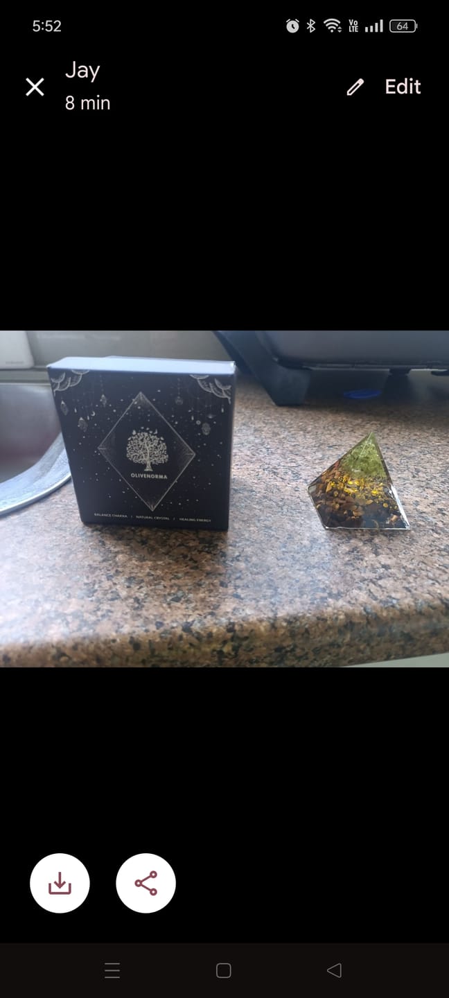 Customer photo review of Olivenorma Tree of Life Peridot With Tiger Eye Orgone Pyramid