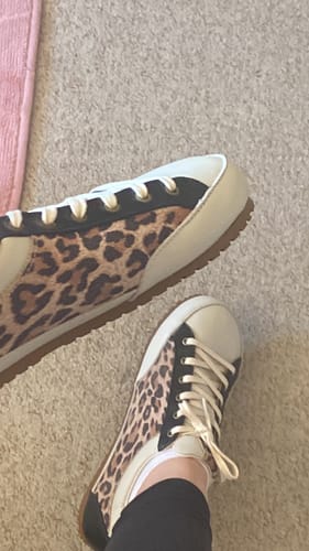 Customer photo review of Zapatilla A1. Animal Print