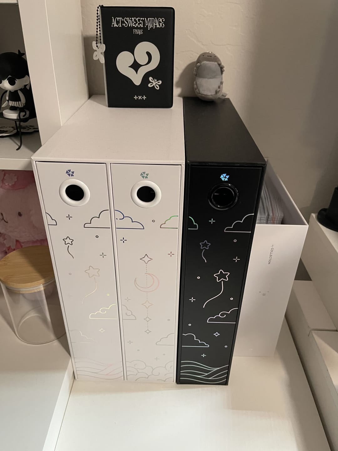 Customer photo review of Duo Edition – Astro + Wanderlust – Version 2 – Dream White
