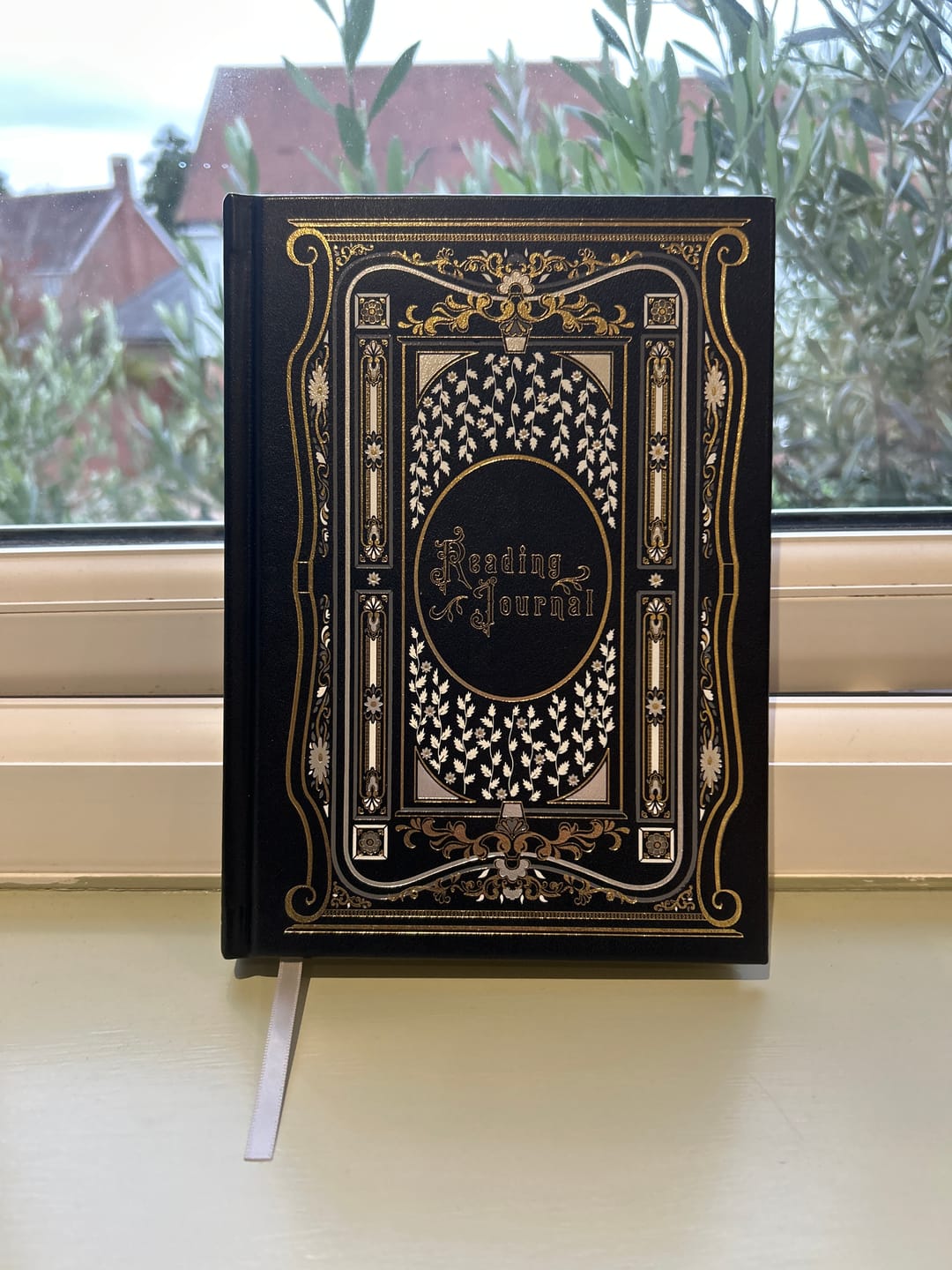 Customer photo review of The Reading Journal - Black