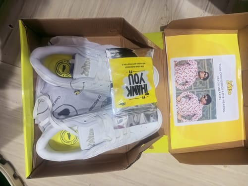 Customer photo review of ZEUS Moonlight White