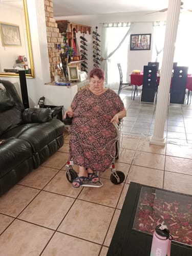 Customer photo review of IGO EZCHAIR lux model Lithium Electric Folding Wheelchair Mobility Scooter - NAPPI CODE:- 1128503001