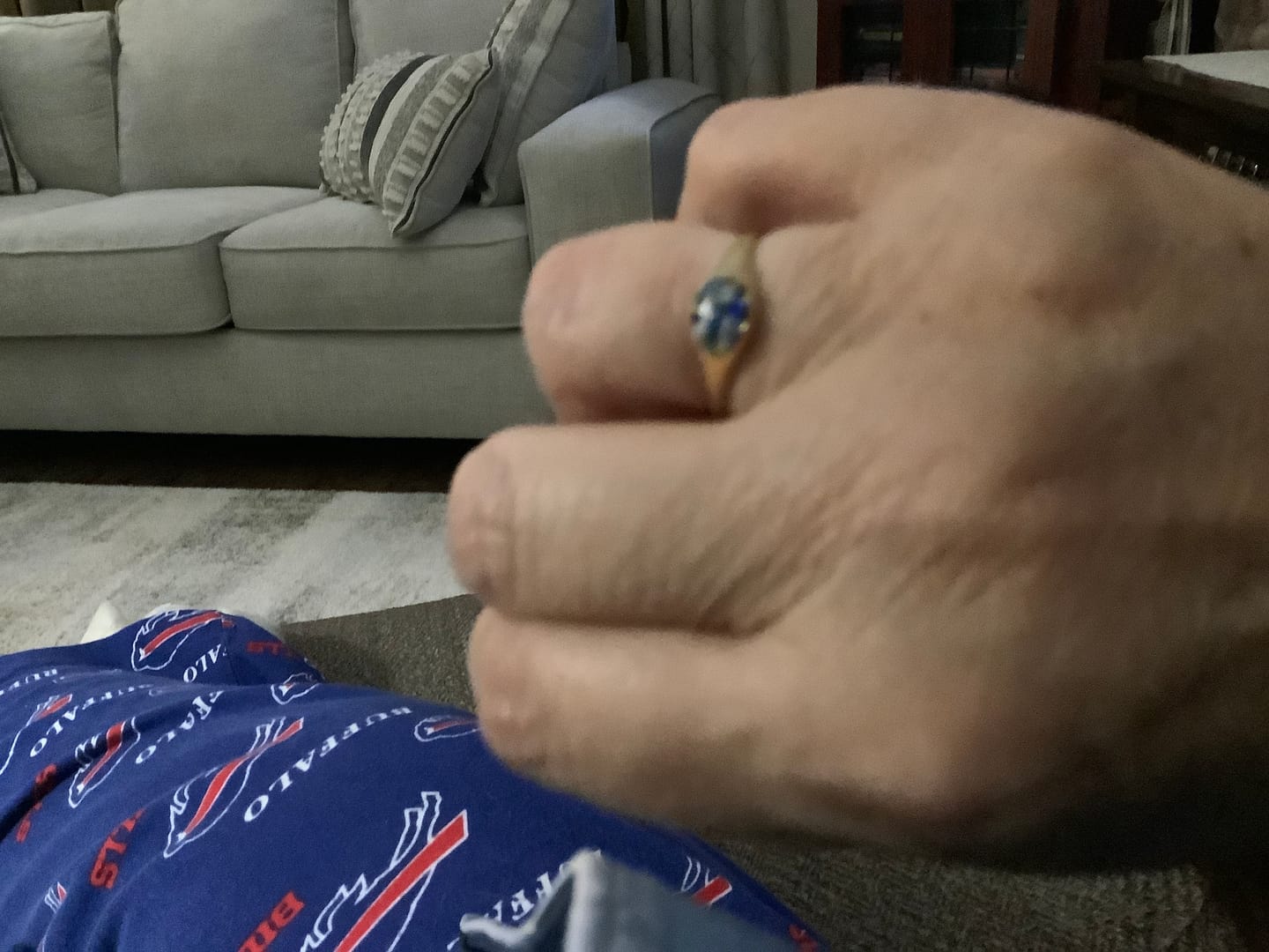 Customer photo review of Golden Oval Ring with Cremation Ashes