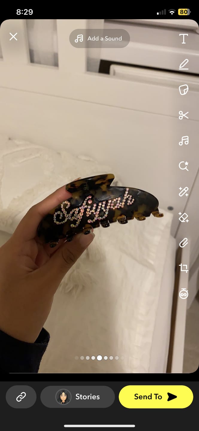 Customer photo review of custom hair claw clip