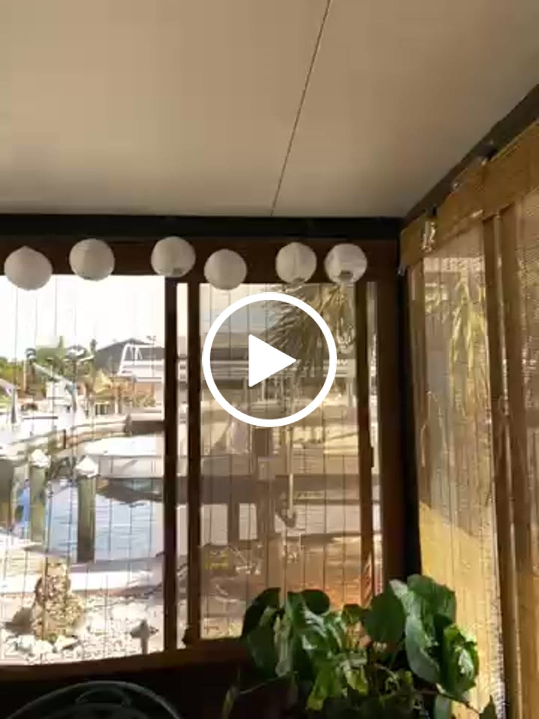 Customer video review of 6" White Round Paper Lantern, Even Ribbing, Chinese Hanging Wedding & Party Decoration