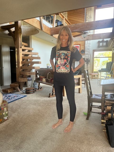 Customer photo review of Gatos Before Vatos Loteria OG T-Shirt