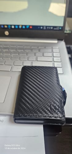 Customer photo review of Funda Notebook Smart Case