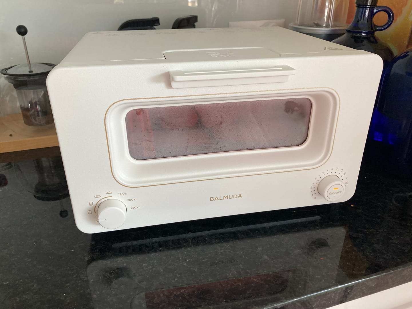 Customer photo review of BALMUDA The Toaster 3rd Gen K05E - White