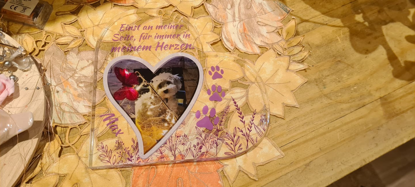 Customer photo review of Einst an meiner Seite - Individuelles Glasherz