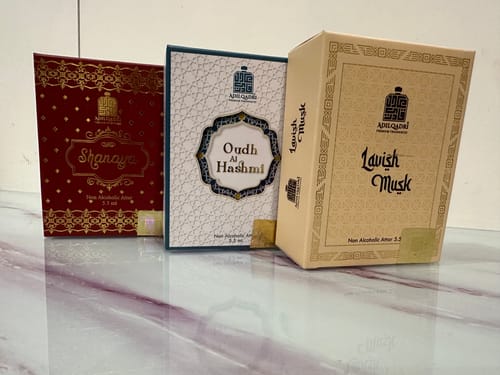 Customer photo review of 3 Pcs Attar Set Shanaya, Lavish Musk And Oudh Al Hashmi 5.5 Ml Each