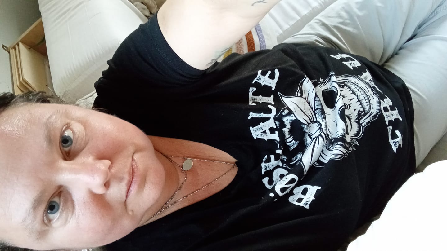 Customer photo review of Böse alte Frau - Damen T-Shirt