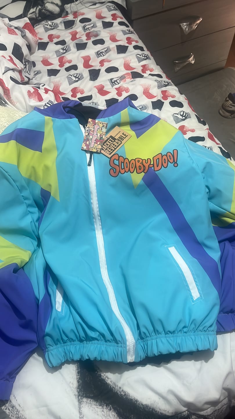 Customer photo review of Bomber Jacket Scooby Doo Oficial