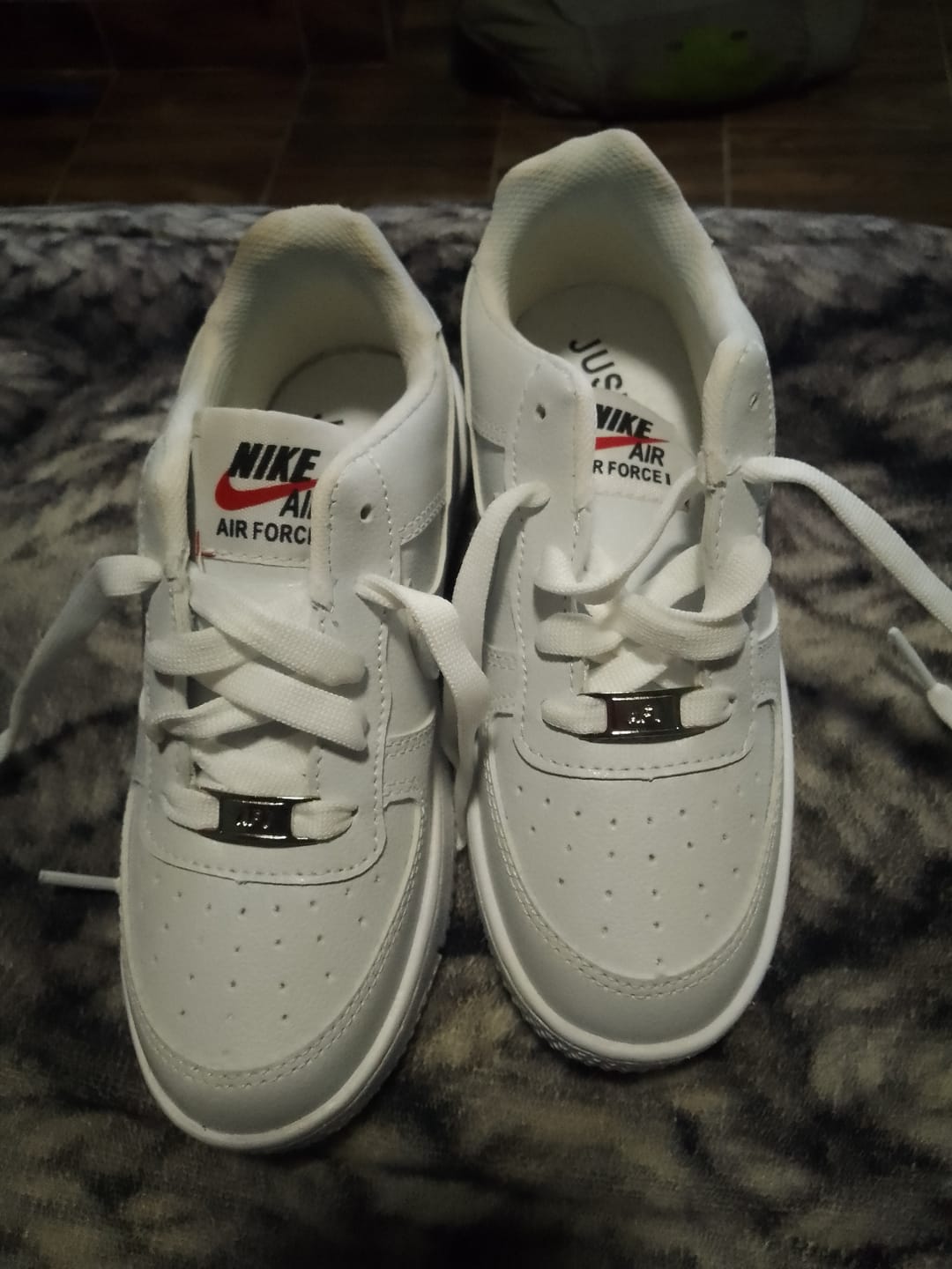 Customer photo review of Tenis 270 Blanco Total Niño