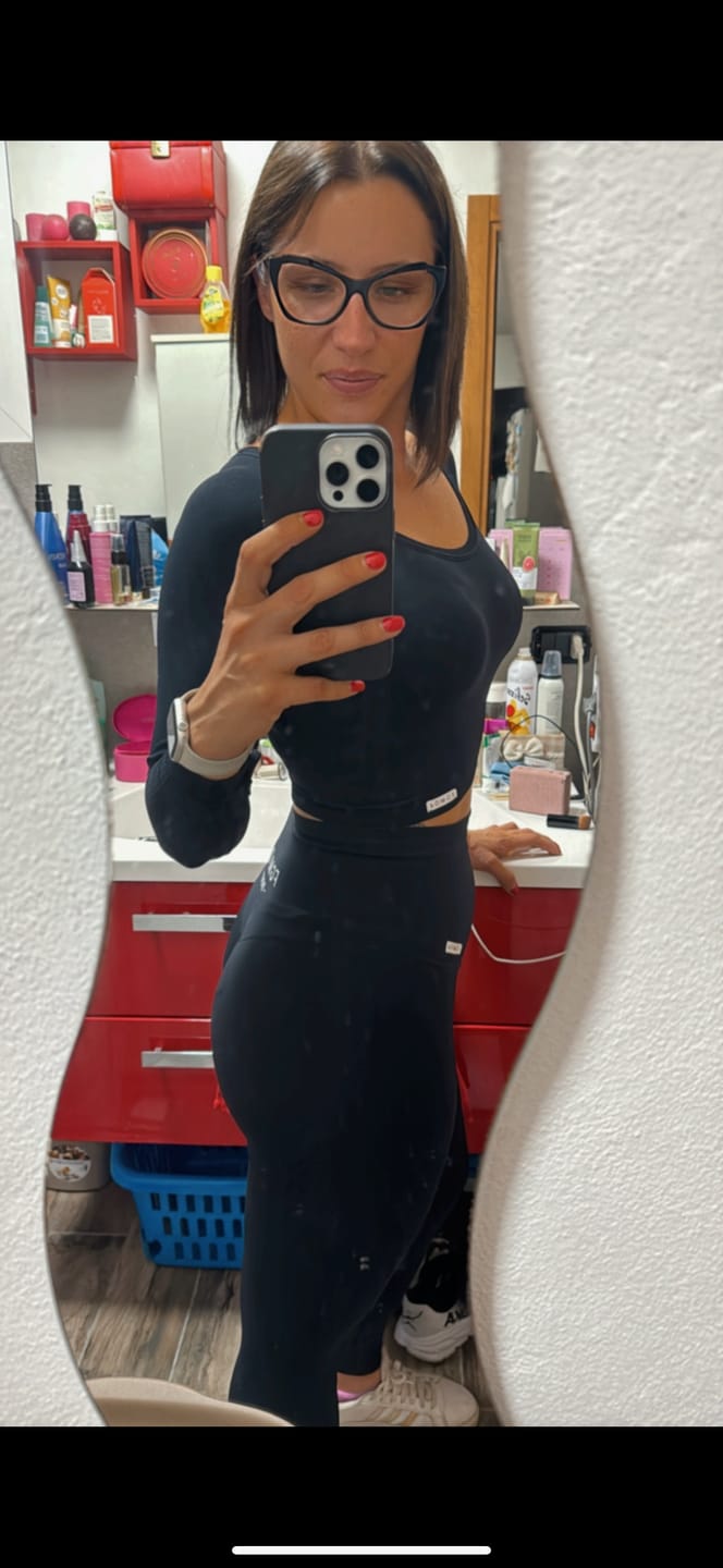 Customer photo review of Leggings Push up Gym Fashion Nero