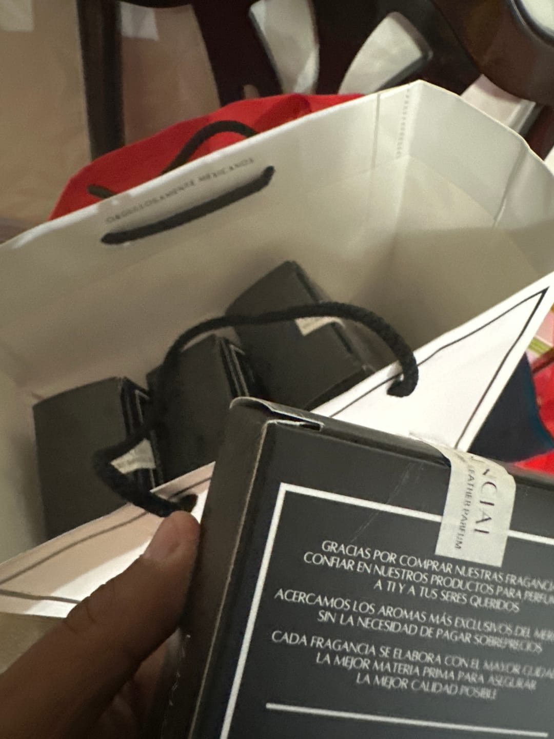 Customer photo review of H300 Inspirado en: Ombré Leather Parfum - Tom Ford