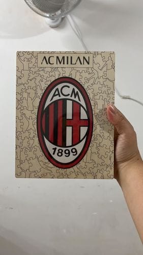 Customer photo review of AC Milan® Logo - Holzpuzzle