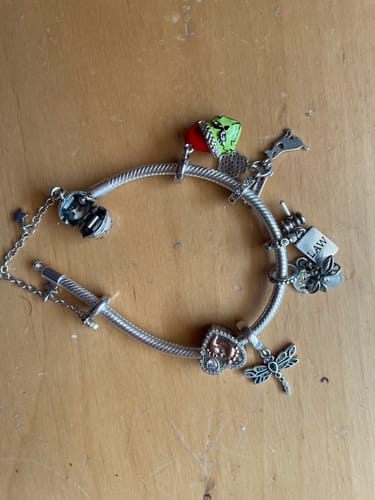 Customer photo review of Pulsera Sol, Luna & Estrellas