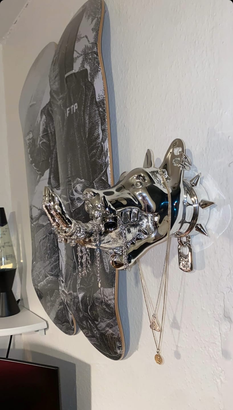 Customer photo review of HELLHOUND JEWELRY HOLDER