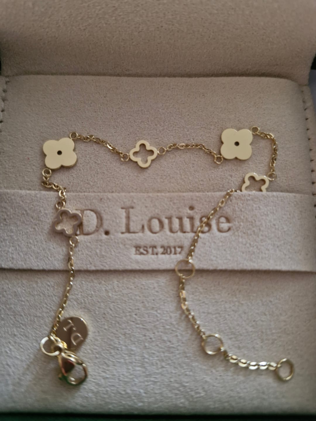 Customer photo review of Multi Clover Bracelet