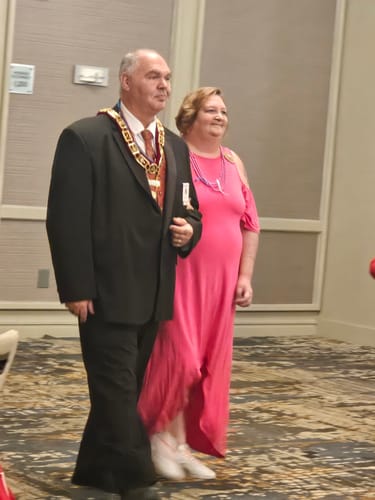 Customer photo review of Ties2you Suit Vest Red Paisley Men's Vest Tie Hanky Cufflinks Set Waistcoat Set Classic