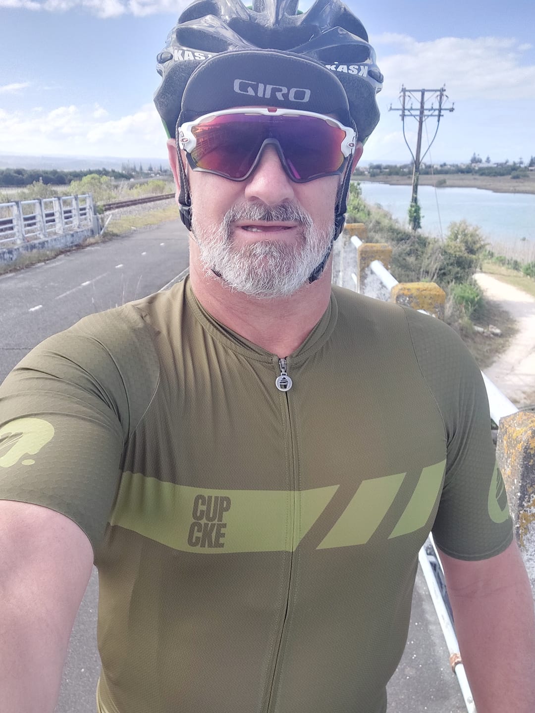 Customer photo review of Mens Olive Aero Jersey