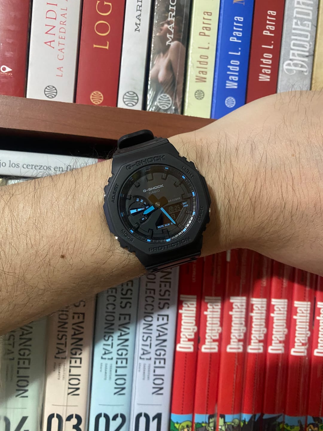 Customer photo review of Reloj Casio G-Shock Royal Oak "Casioak" GA-2100-1A2DR NEON ACCENT Negro
