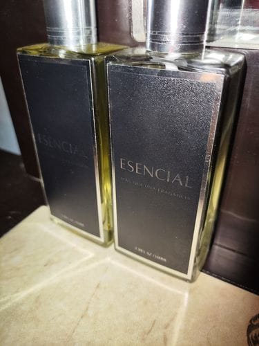 Customer photo review of H194 Inspirado en: Bad Boy Cobalt Parfum Electrique - Carolina Herrera