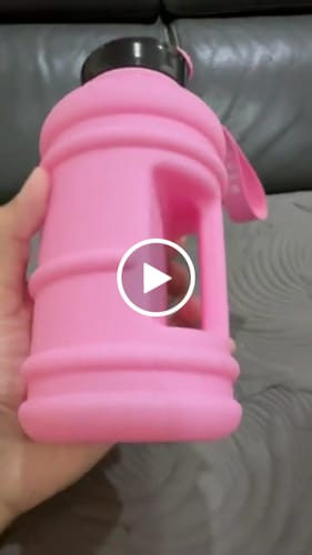 Customer video review of 600ML Oversized Mini Bottle with Flip Cap