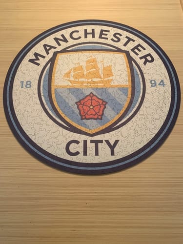 Customer photo review of Manchester City FC® Logo - Holzpuzzle