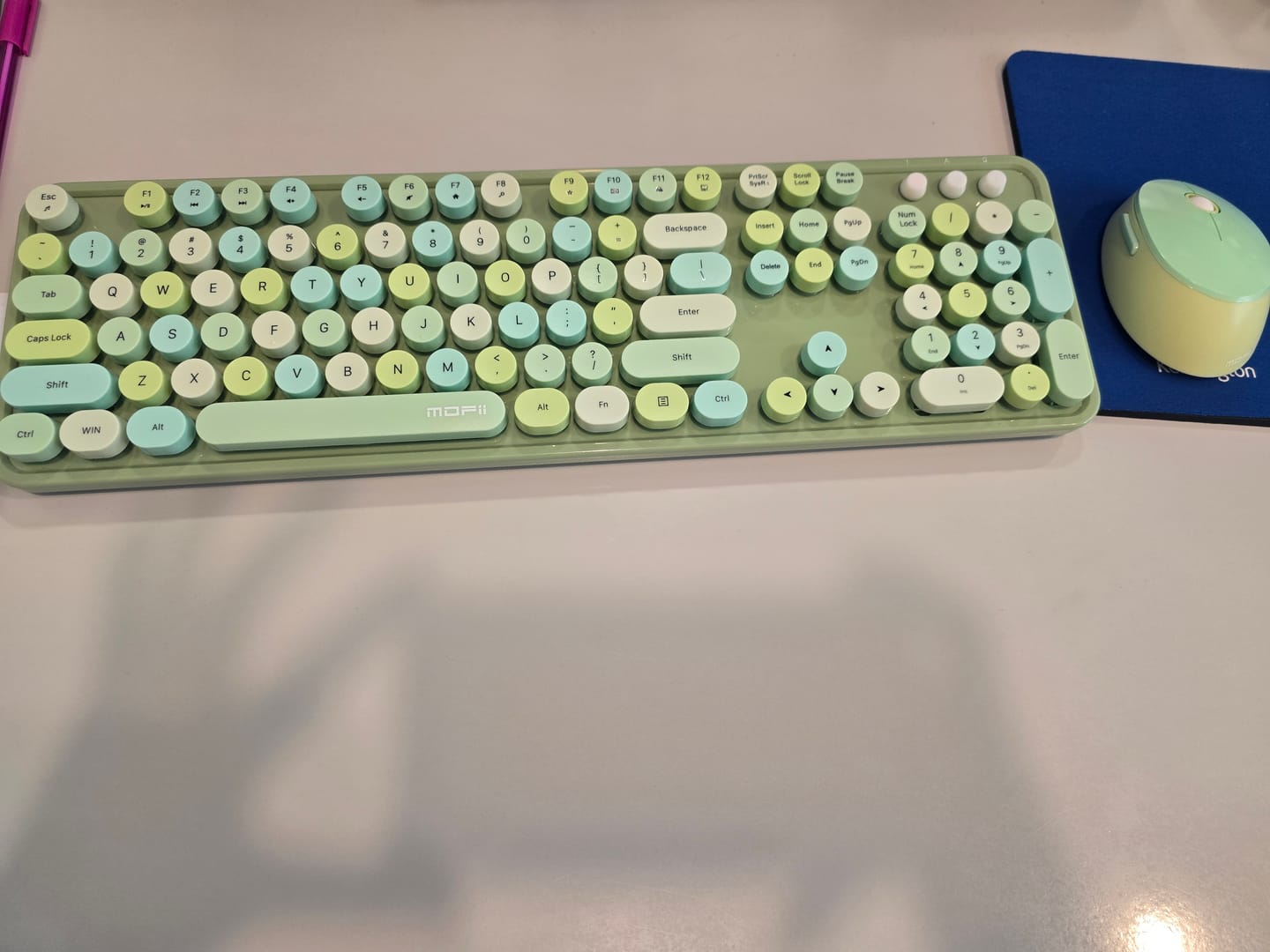 Customer photo review of Mofii Wireless Keyboard and Mouse Combo