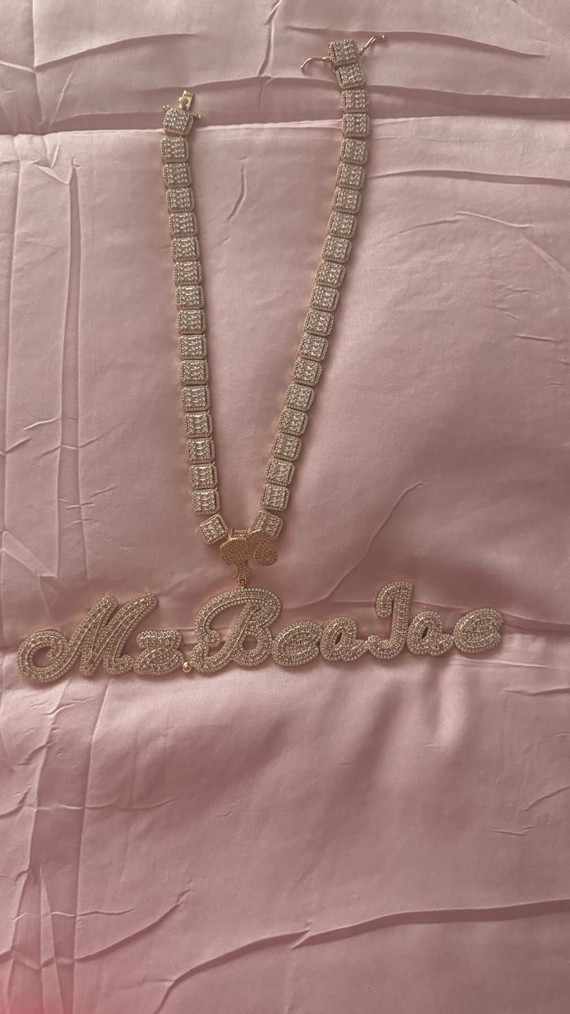 Customer photo review of SASHA CUSTOM NECKLACE - BARBIE STYLE