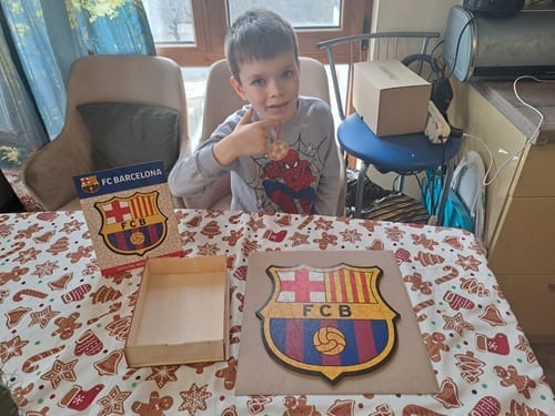 Customer photo review of FC Barcelona® Logo - Holzpuzzle