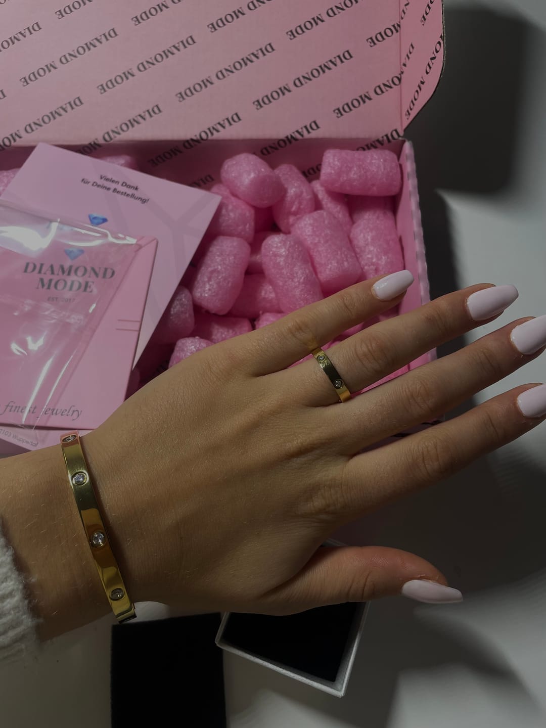 Customer photo review of Arianna Armreif | 18K vergoldet