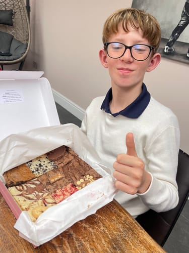 Customer photo review of Brownie & Blondie Mixed Box