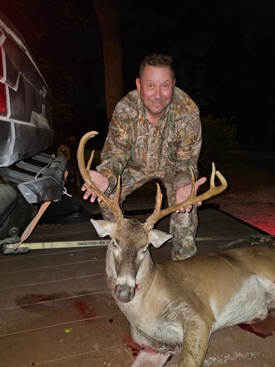 Customer photo review of VisST See-Through Pop-Up Ground Blinds with Silent Magnetic Door