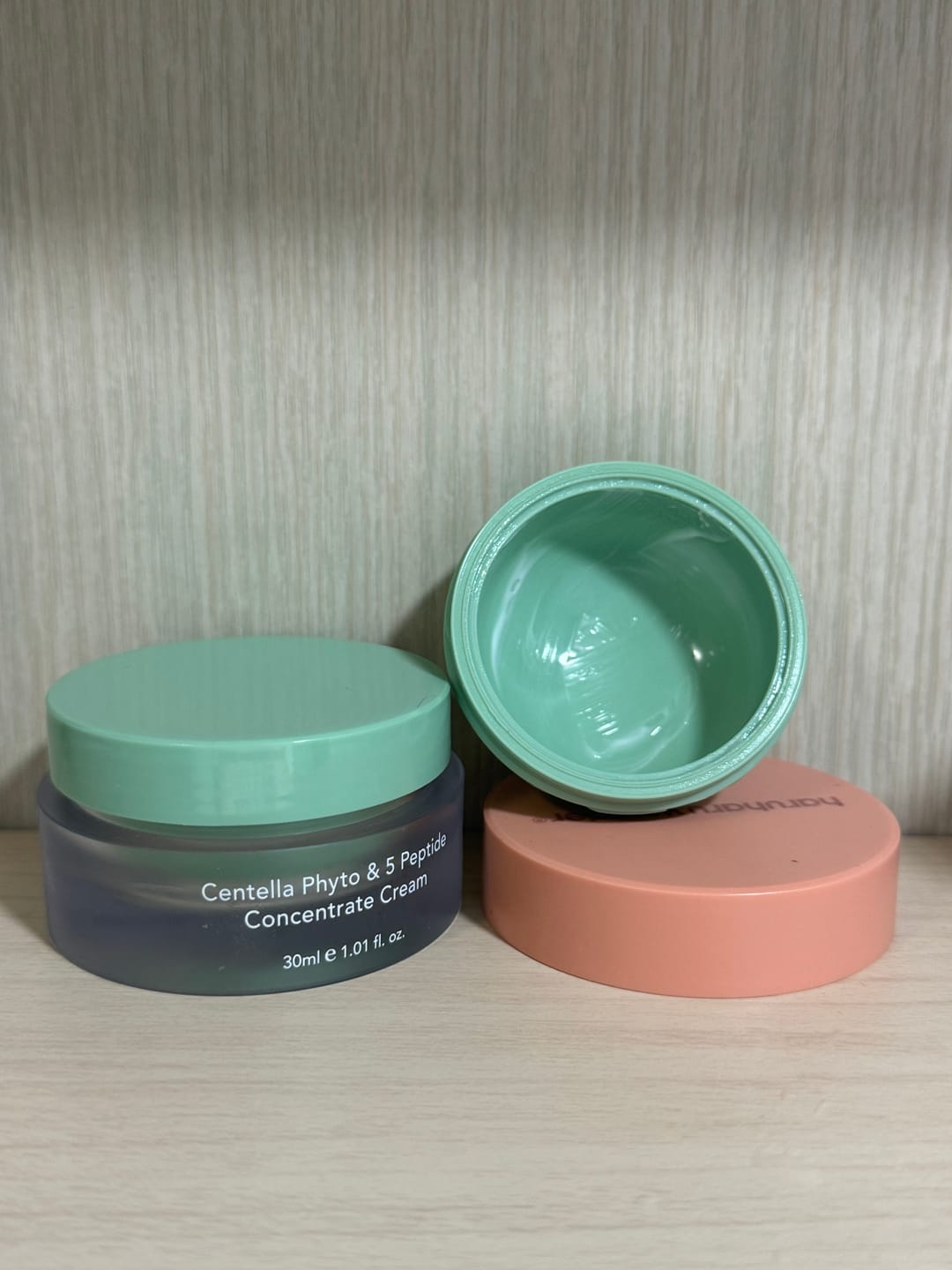 Customer photo review of CENTELLA phyto & 5 peptide concentrate cream 30ml + refill 30ml