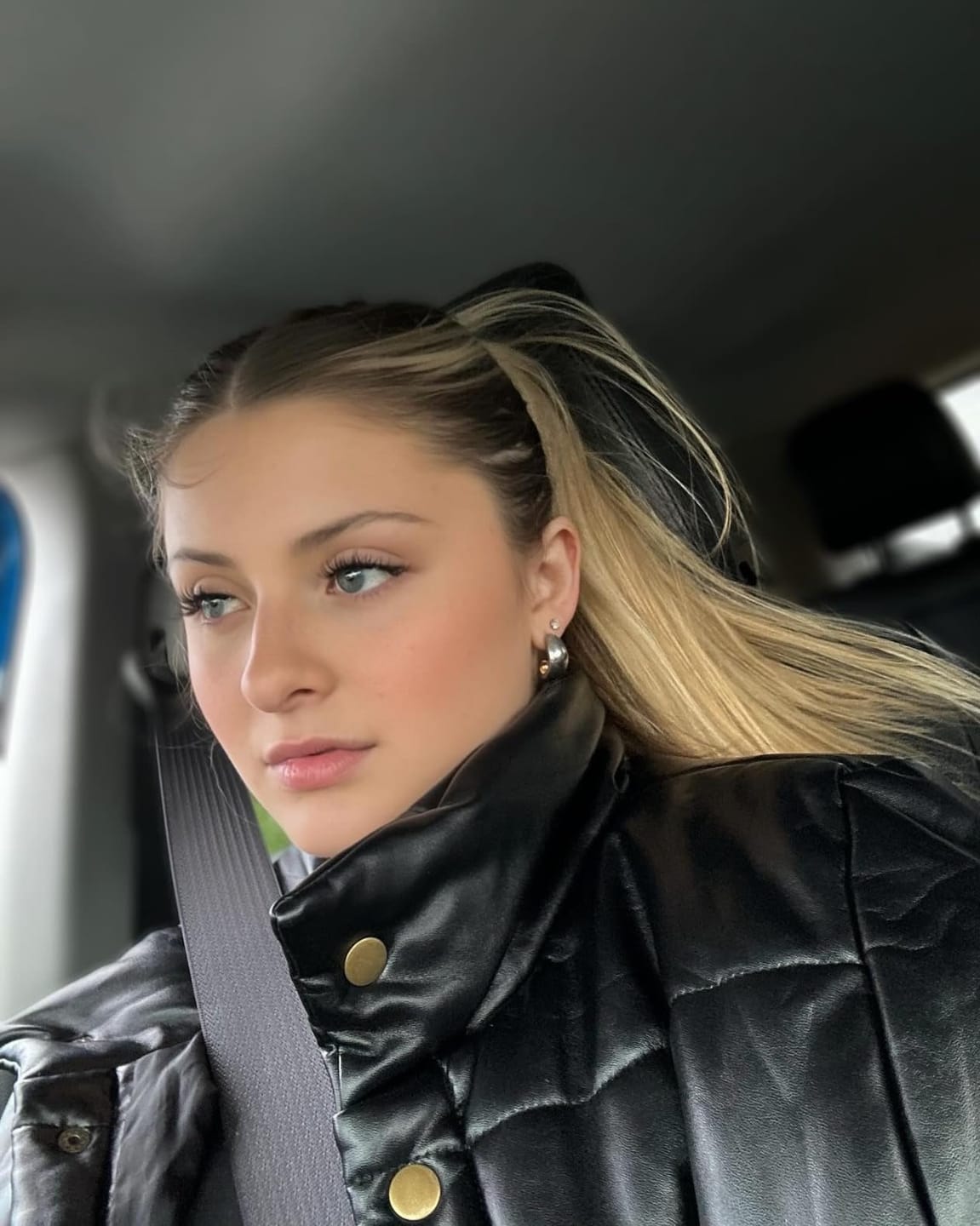 Customer photo review of MyLashes комплект за миглопластика