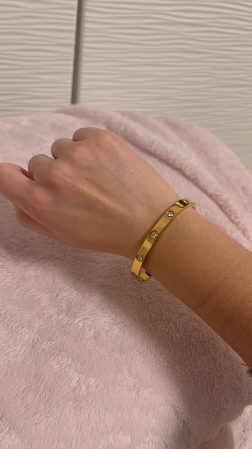 Customer photo review of Arianna Armreif | 18K vergoldet